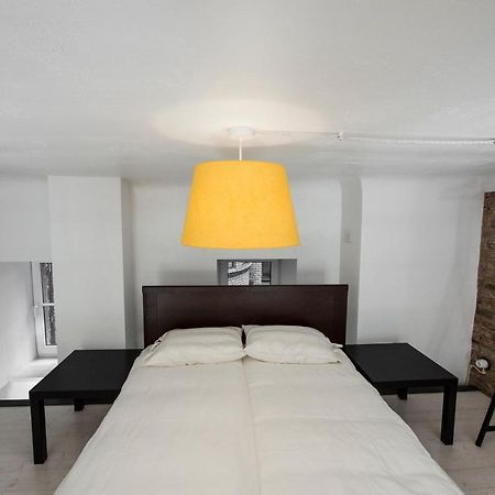 Stylish Studio Apartment In The Heart Of Riga Ngoại thất bức ảnh